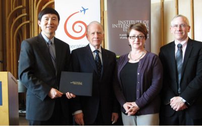 密西根学院捧回国际教育最高荣誉奖——“海斯克尔国际合作奖”