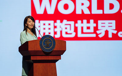 孙洁女士在密西根学院2016级新生开学典礼上的演讲