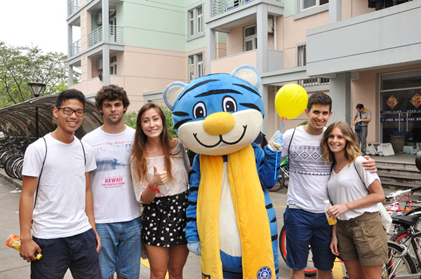 JI welcomes new students with open arms