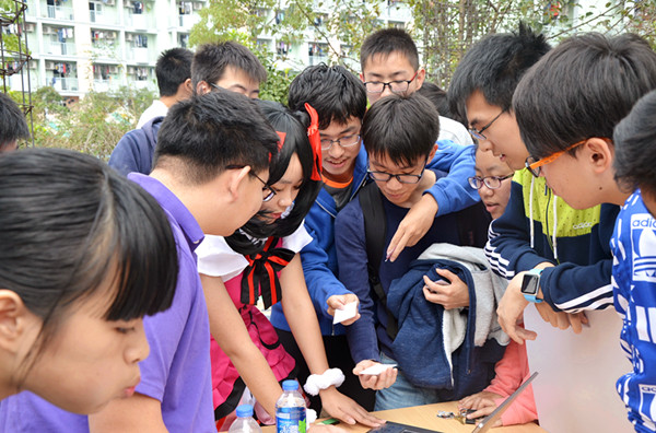 密院社团招新嘉年华 现场展示热闹非凡