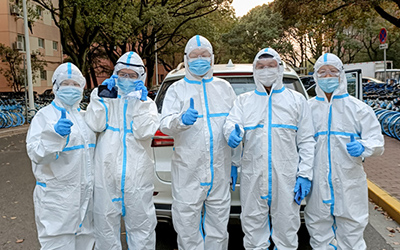 共克时艰 | 密院人,守望相助,一起为东川路800号加油!